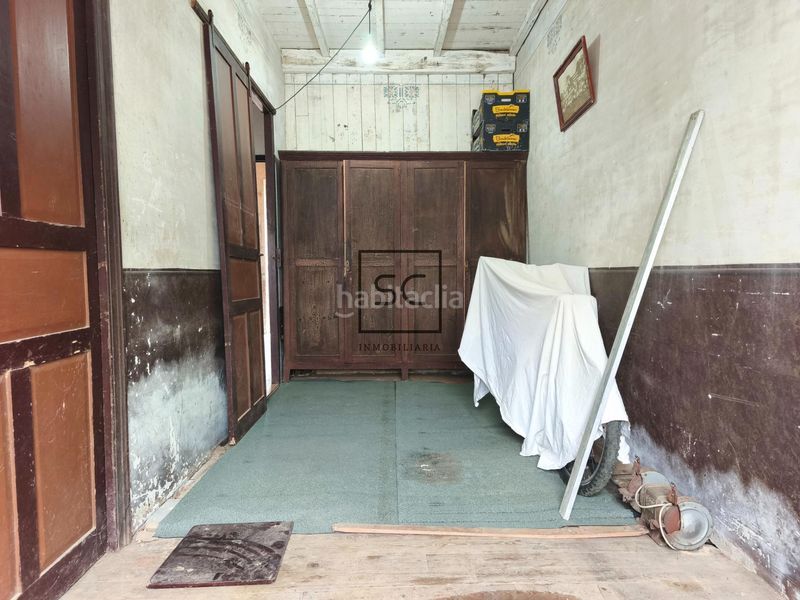 Foto abd099b9-14be-48a5-832b-05de2e1b97e9. Casa adossada amb aparcament a Neda