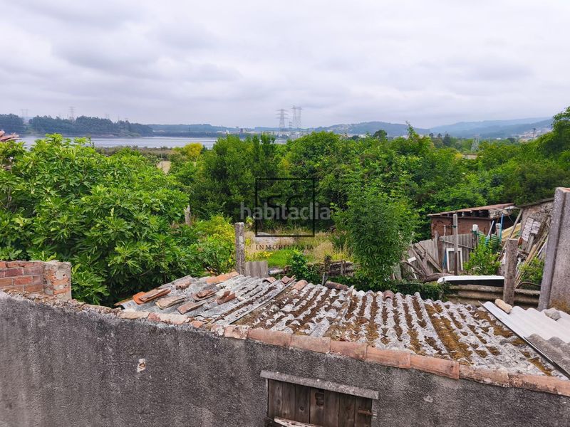 Foto ce0a16ad-e6b1-4788-ad7f-e8ffc63b96a6. Casa adossada amb aparcament a Neda