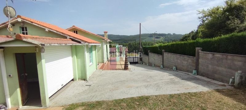 Foto 9fb3f18f-7e22-4ec9-bf3c-94dc2d31e254. Casa a Cedeira