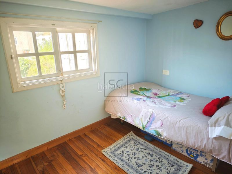 Foto 45aa67cb-e758-4001-9f6c-0f9df34b9b5d. Casa adossada a Ortigueira
