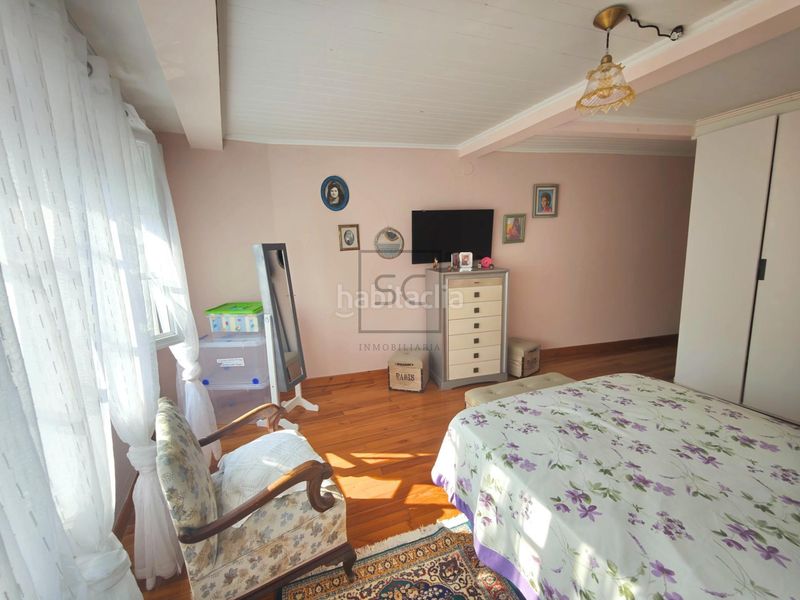 Foto a8489bea-eea1-4278-b583-360da8dc0d03. Casa adossada a Ortigueira