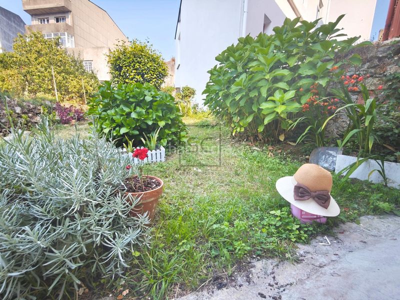Foto d24b9f48-6fdf-46ef-9467-9352f1744aac. Casa adossada a Ortigueira