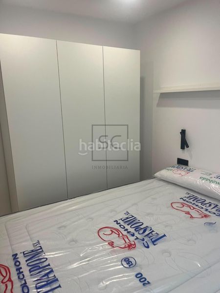 Foto ba5b4aac-8b6c-4968-ae26-a816444d36a0. Rent flat in Centro Ferrol