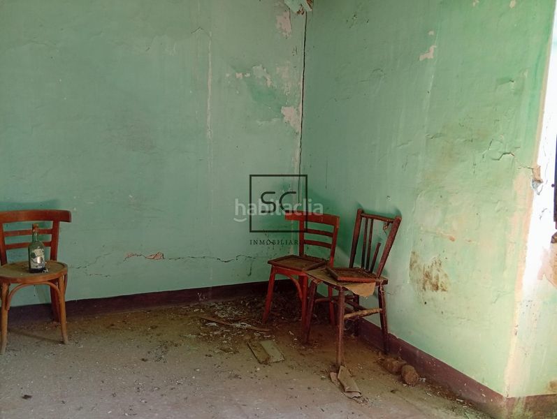 Foto f17887c3-9d77-44ff-9582-bd66e7f5af2a. Casa adossada amb aparcament a Cabanas