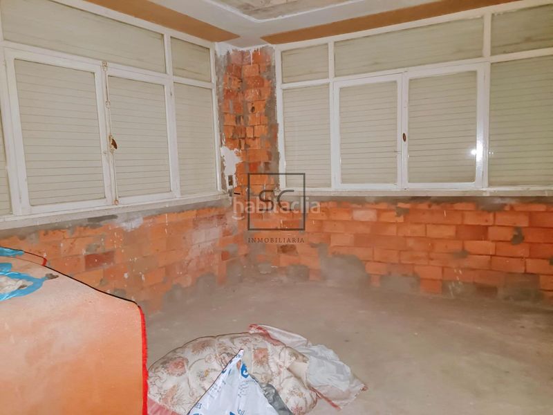 Foto 126450fe-7288-492e-ae22-76556be55fc2. Casa amb calefacció aparcament a Alto del Castaño Narón