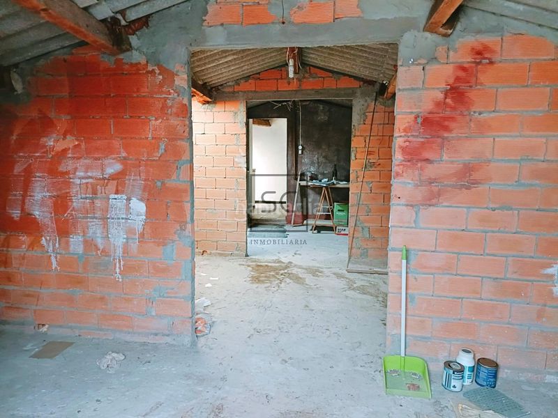 Foto 143c5831-2564-4981-bd3d-e3fd1011def5. Casa amb calefacció aparcament a Alto del Castaño Narón