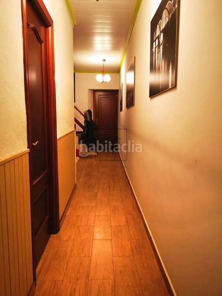 Foto 56380566-2451-4f11-9aaa-211396887f59. Casa adossada a Mañón