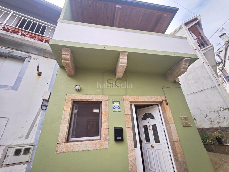 Foto e029ed0b-8094-4699-af81-c39cc80bcd32. Casa adossada a Mañón