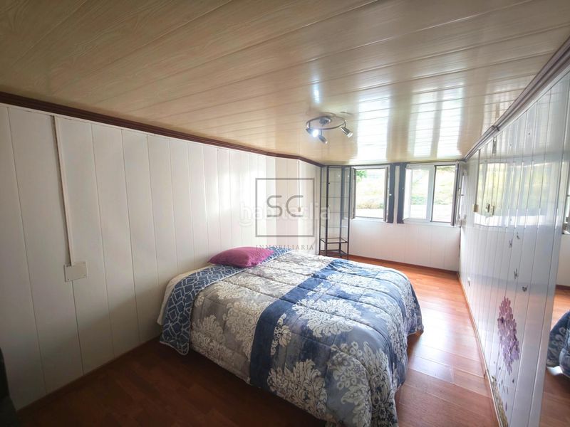Foto fd9294ec-02c0-446f-94e3-d4d339948569. Casa adossada a Mañón