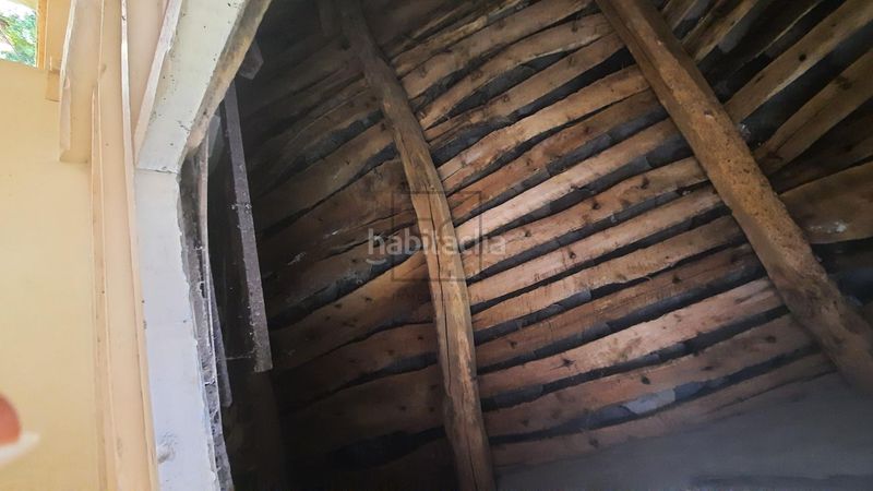 Foto 2a31e67c-ddee-409c-9671-fb3b334fabca. Masia amb aparcament a Somozas (As)