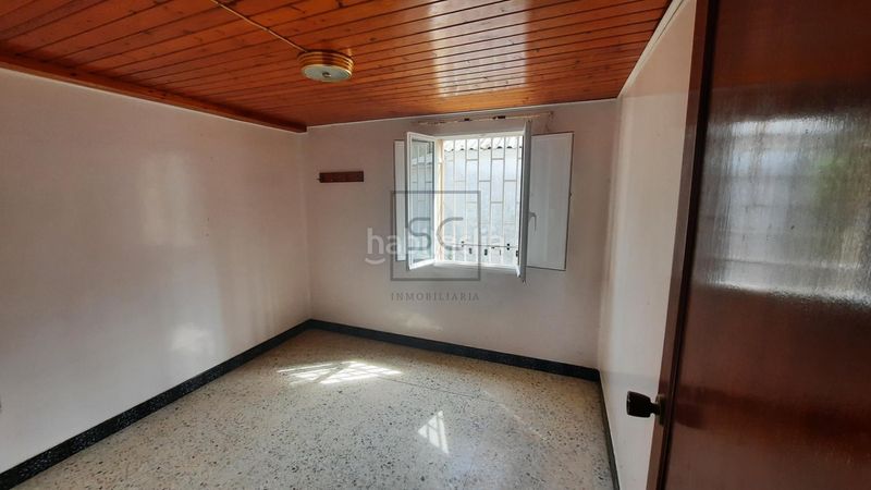 Foto abae8089-1457-496c-bbcd-1c2a6514b5e6. Masia amb aparcament a Somozas (As)