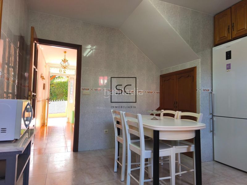 Foto 05f44e81-5ac1-4fcc-a831-77bac0609af6. Casa adossada amb calefacció aparcament a Miño