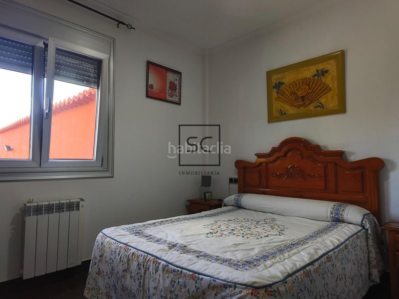 Foto 857c6b50-0351-4138-80cc-72a92da7c556. Casa adossada amb calefacció aparcament a Miño