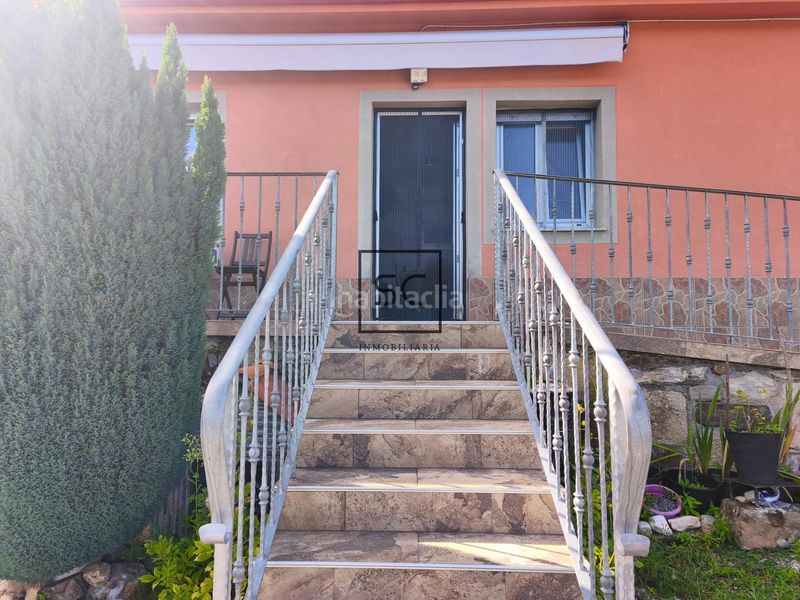 Foto aacb1349-eb64-4a08-9f9e-7a09b8b907e8. Casa adossada amb calefacció aparcament a Miño