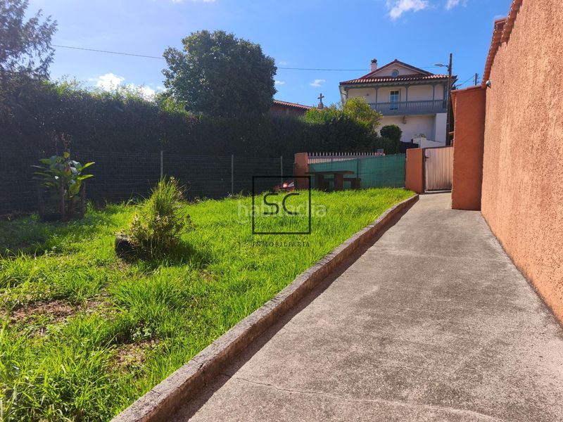 Foto b22e1dd5-f5ef-41e7-a1ec-1bc6e9f0c60e. Casa adossada amb calefacció aparcament a Miño