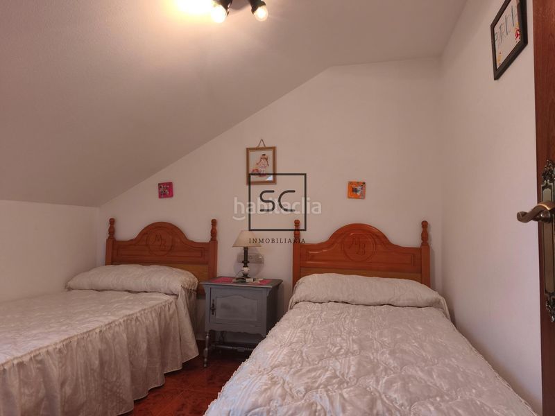 Foto b773ded4-6f7c-434f-b6a6-b99f08554b8e. Casa adossada amb calefacció aparcament a Miño