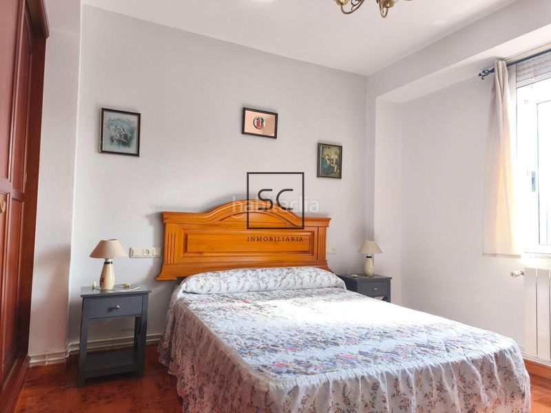 Foto f5f5db1f-77ff-4290-a079-2a23a4155989. Casa adossada amb calefacció aparcament a Miño