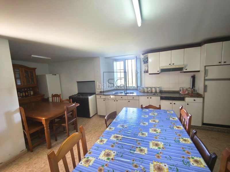 Foto 6ca8c283-c72e-4bca-8990-a20148493350. Casa a Abegondo