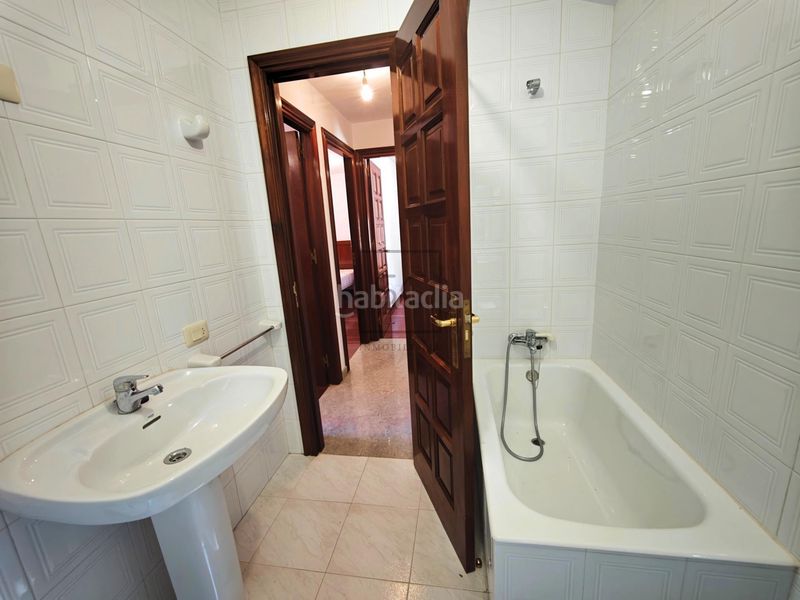 Foto adcbfad0-2ae9-4db7-8f31-4f4e1f32012a. Casa a Abegondo