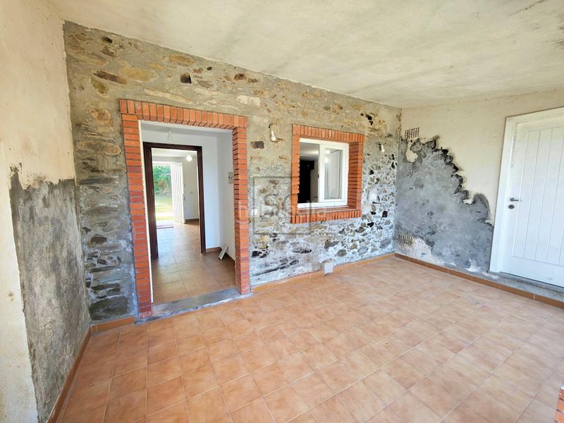 Foto f9ea4d2c-be7c-408c-a178-02e14ce80b32. Casa a Abegondo