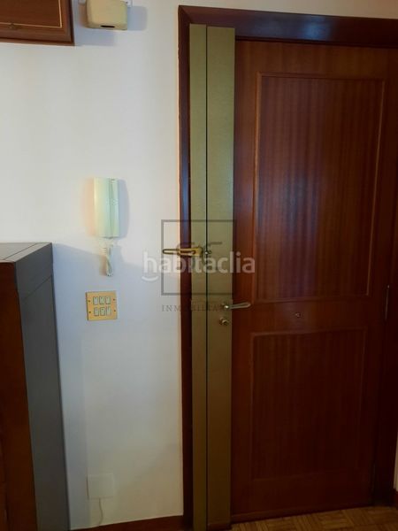 Foto 2119b1f0-1ad1-40dc-845b-77932c08940f. Rent flat with heating in Centro Ferrol