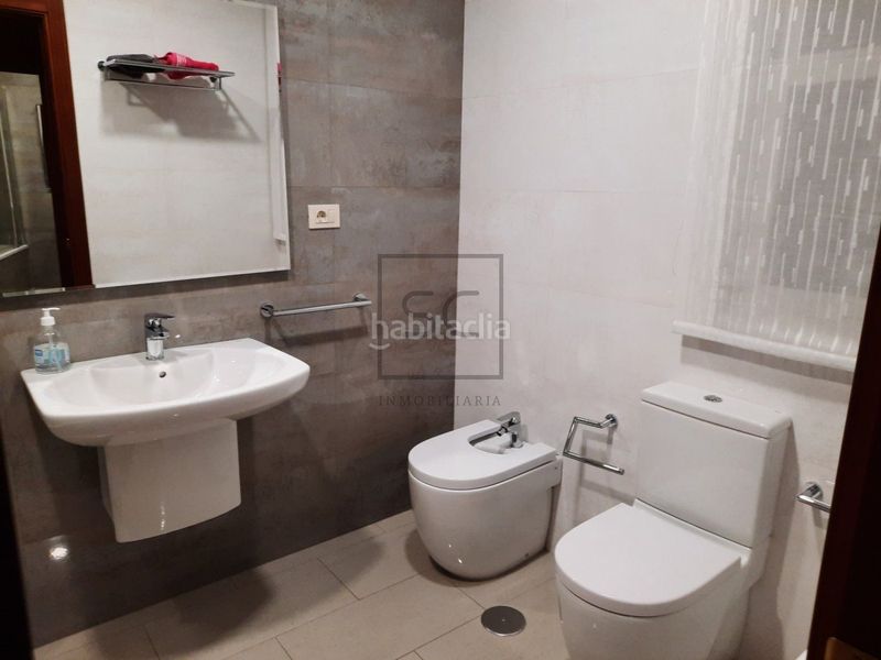 Foto 3623ac59-e219-4e6a-99bd-241455a98e22. Rent flat with heating in Centro Ferrol