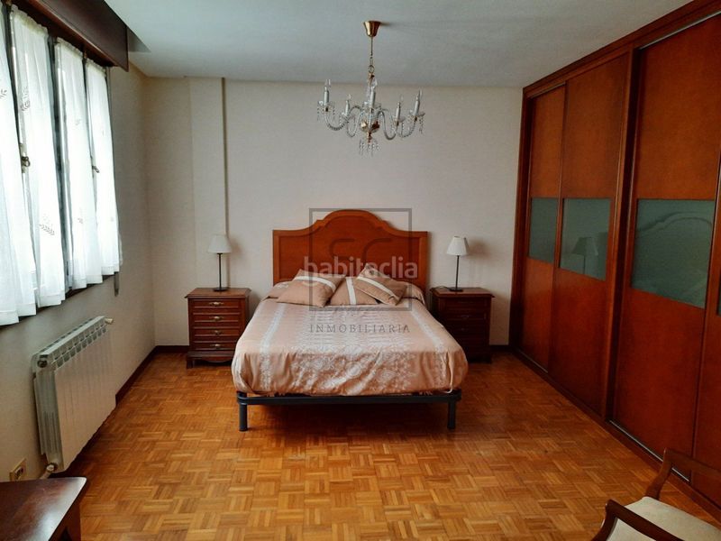 Foto 605a64a9-bd4a-4a07-b90b-0f4631778cbc. Rent flat with heating in Centro Ferrol