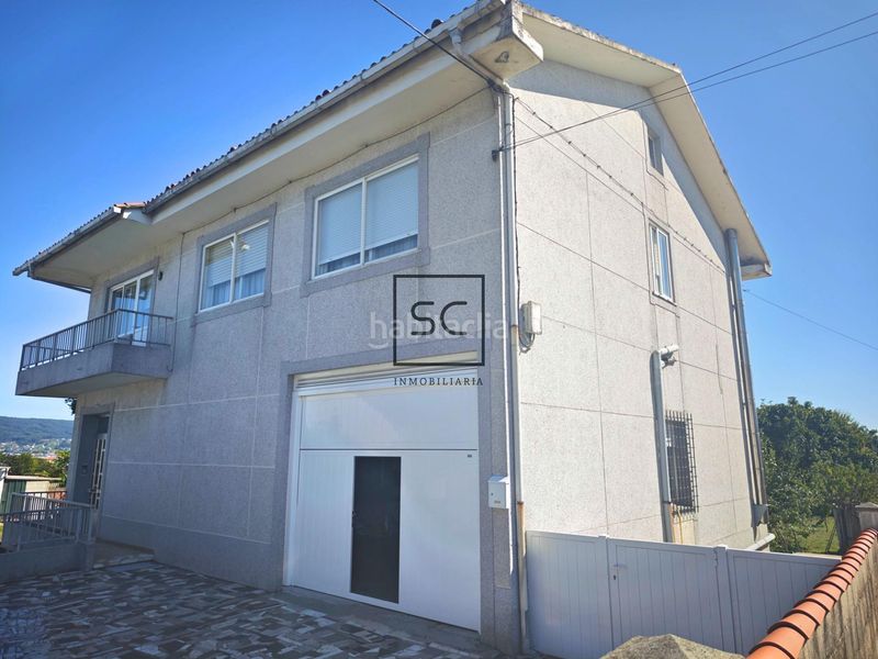 Foto 09c21fff-d43f-4c6e-8af3-cc30cdcc27da. Casa con riscaldamento parcheggio in A Malata - Catabois - Ciudad Jardín Ferrol