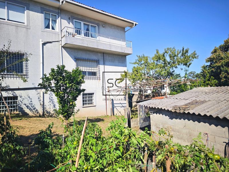 Foto 807bc0d8-e9ea-41c4-be5d-1e2b12285ef1. Casa con riscaldamento parcheggio in A Malata - Catabois - Ciudad Jardín Ferrol