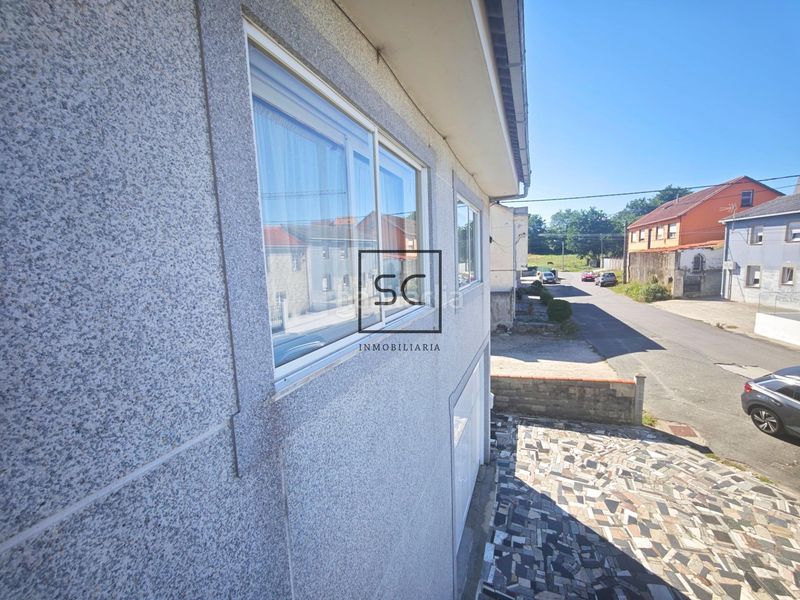 Foto cbbfa6ea-2f7f-489a-a357-bbc3b706a78d. Casa con riscaldamento parcheggio in A Malata - Catabois - Ciudad Jardín Ferrol
