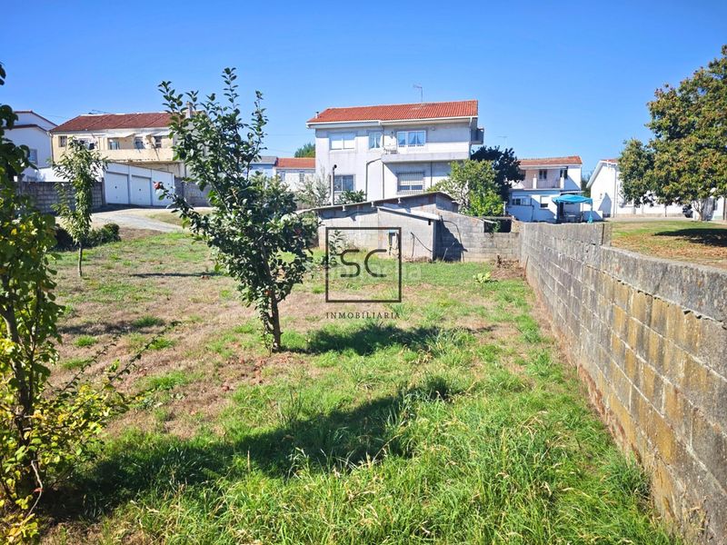 Foto e8ac4062-54c6-420b-9a55-c69ac090b36a. Casa con riscaldamento parcheggio in A Malata - Catabois - Ciudad Jardín Ferrol