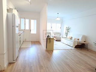 Appartement à Alto del Castaño. Piso con plaza de garaje en santa cecilia, narón