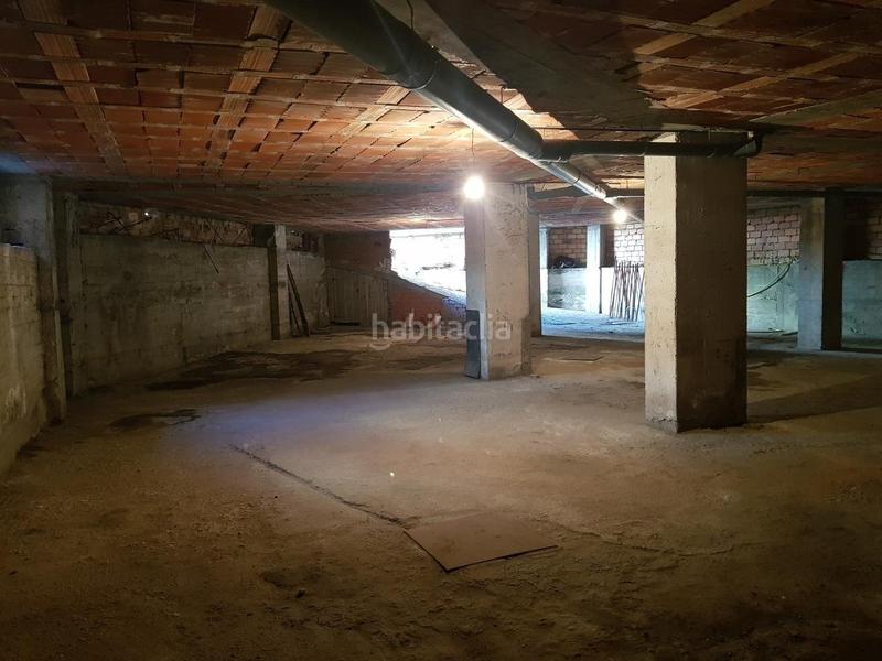 Foto 575da454-0d38-4b75-a53e-fc97de0cc30a. Local comercial local en venta en perlio, en Fene