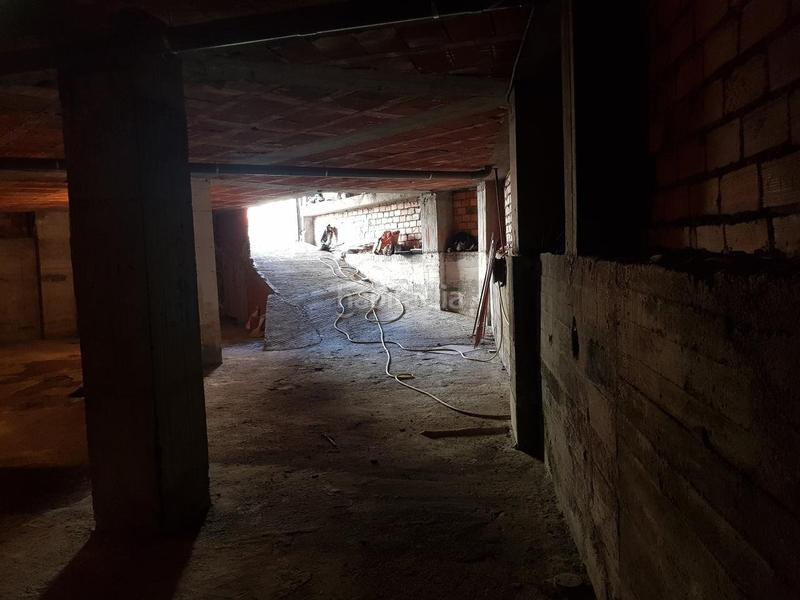 Foto 8fd8dd02-0d10-42d2-ab71-5cf3b1002d12. Local comercial local en venta en perlio, en Fene