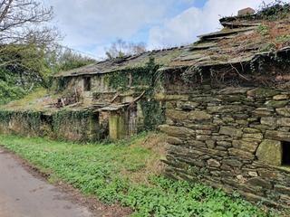 Maison  Carballo redondo. Para rehabilitar en xentoso, monfero