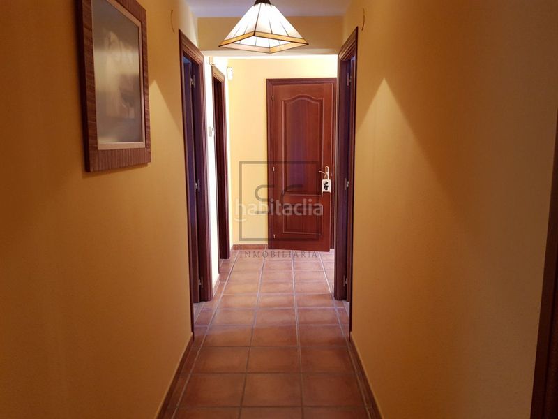 Foto cec55155-8980-473f-a716-02931579e7d7. Masia amb aparcament a Laxe