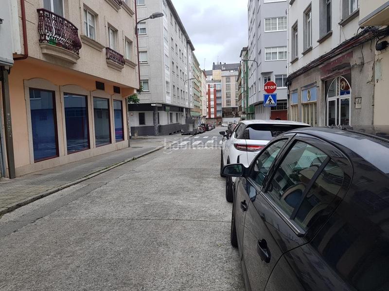 Foto bd50bfce-6e7a-4966-8d32-7dd30a30e030. Geschäftsraum in Porta Nova Ferrol
