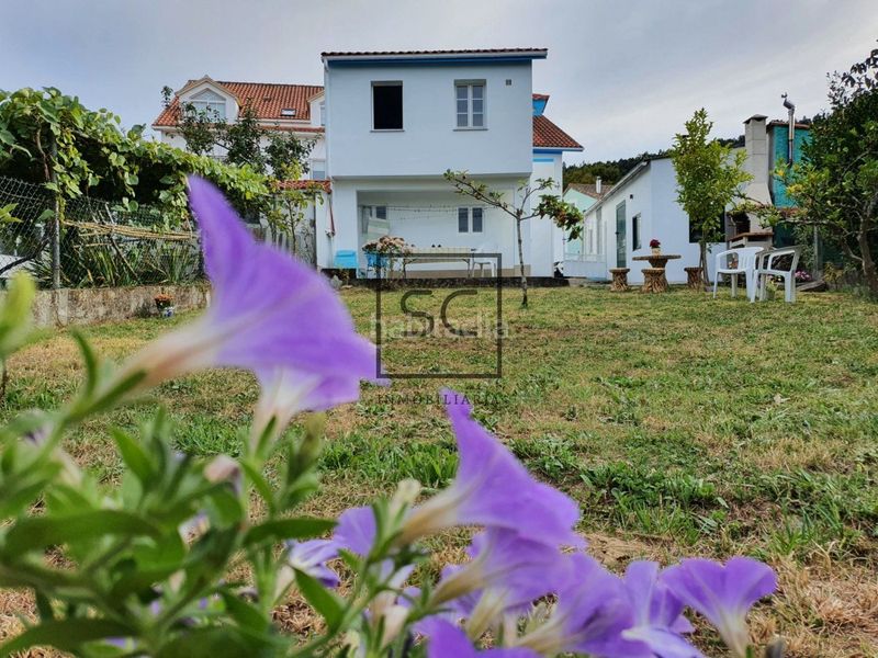 Foto b6932530-1fb4-45f7-9443-0678ae7d6106. Casa amb aparcament a Mugardos