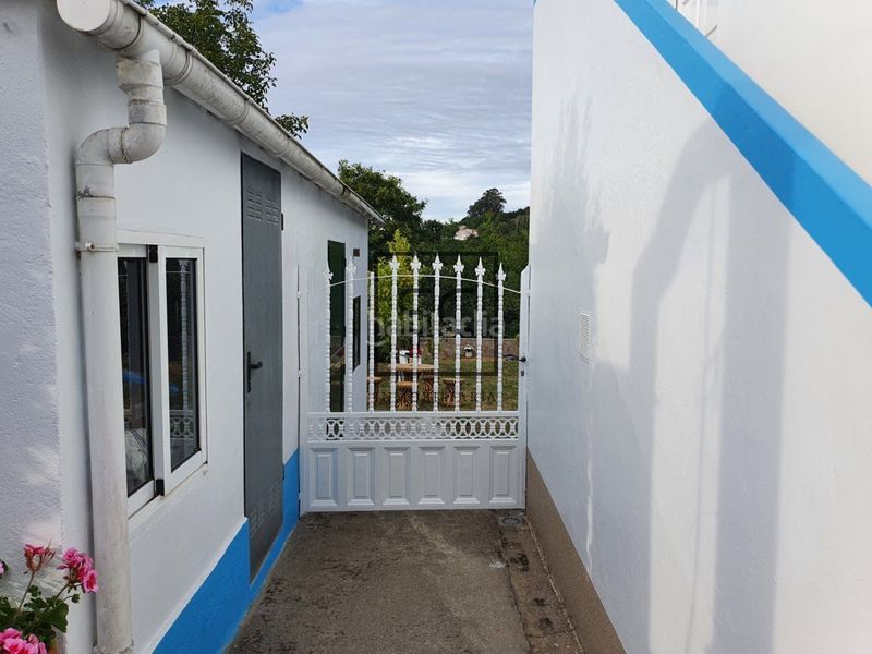 Foto e06c24d1-9ab0-4842-97af-0a5a8d373cb8. Casa amb aparcament a Mugardos