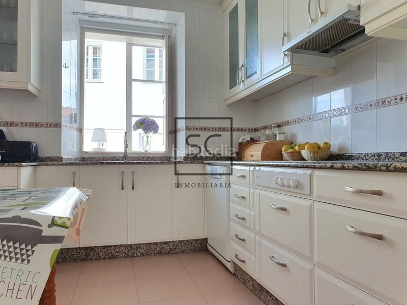 Foto edf4bc86-0a70-4c2a-a24c-e51b83821998. Casa amb aparcament a Mugardos
