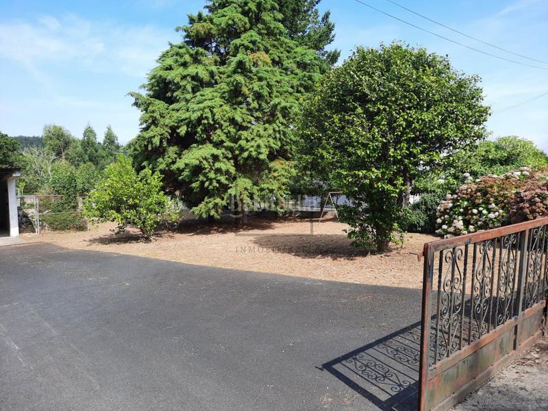 Foto 4365fdec-ab00-4069-bf4f-d6f5e1e7f297. Haus mit parking in Valdoviño