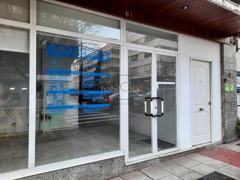 Foto 0aa7ad78-5c2b-4d45-b3d9-02cffdc3bd27. Local commercial dans Porta Nova Ferrol