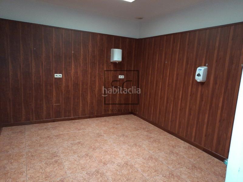 Foto 9755ed35-2226-4d90-9776-596c64cec3ca. Local commercial dans Porta Nova Ferrol