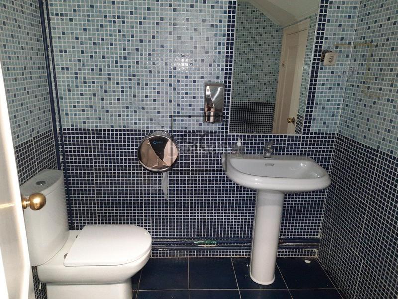 Foto d5400b2d-9bee-4112-9598-2801dcd1815e. Local commercial dans Porta Nova Ferrol