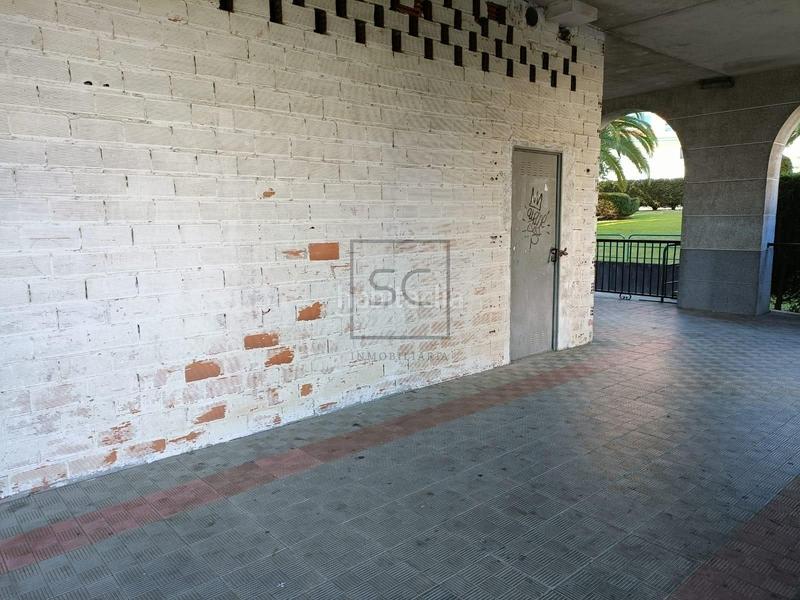 Foto 080db604-a2c6-4718-b91f-6c1ff35c87f1. Geschäftsraum in A Gándara Narón