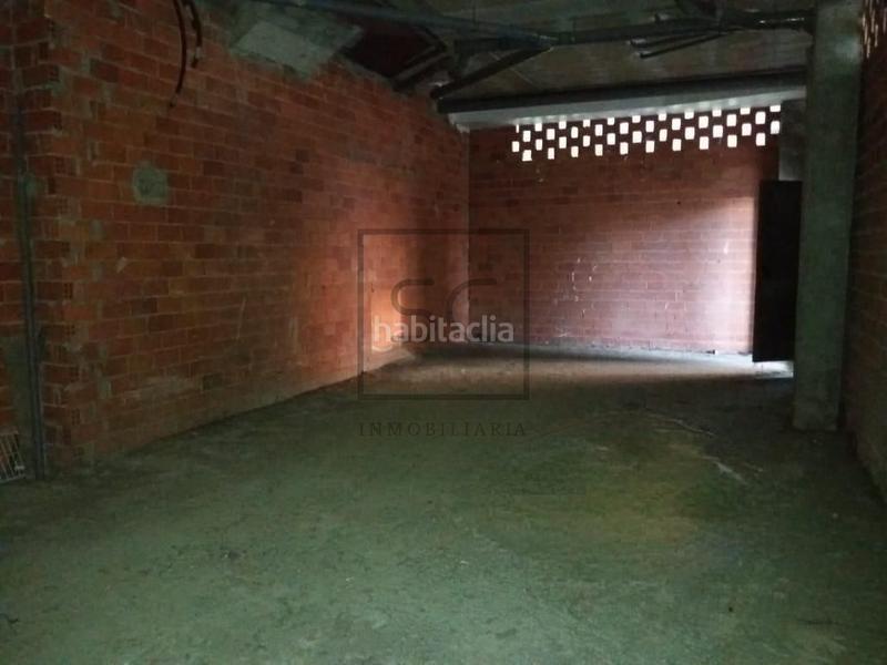 Foto 0f27d4fc-062c-476b-a7f2-5ad23ba249f0. Geschäftsraum in A Gándara Narón