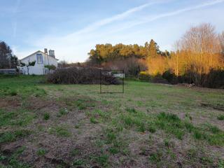 Terreny residencial a Fene. Finca edificable en caamoucoares
