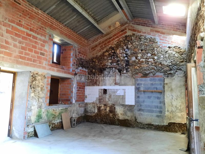 Foto e59071eb-dce9-4c02-930c-5a12c540f941. Casa  de piedra para acondicionamiento interior en pedroso, en Narón