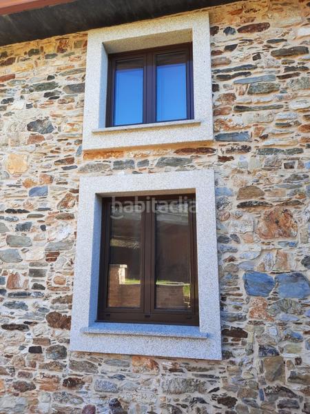 Foto f426699e-7e84-4ef1-8100-3237077f801a. Casa  de piedra para acondicionamiento interior en pedroso, en Narón