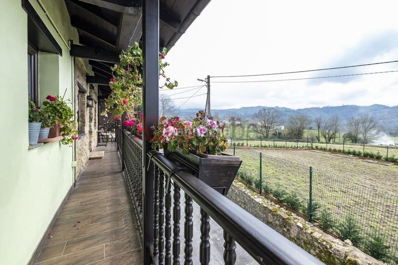 Foto 329e759d-168d-4d73-ae76-cb15843e27f3. Casa con riscaldamento in Parroquias Norte Siero